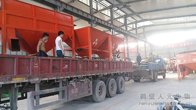 宿遷有機肥設備發(fā)貨裝車